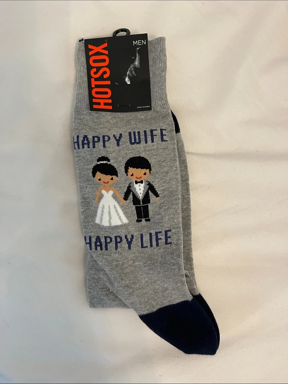 Hot Sox Men’s Gray Novelty Socks with Navy and White Wedding Design
